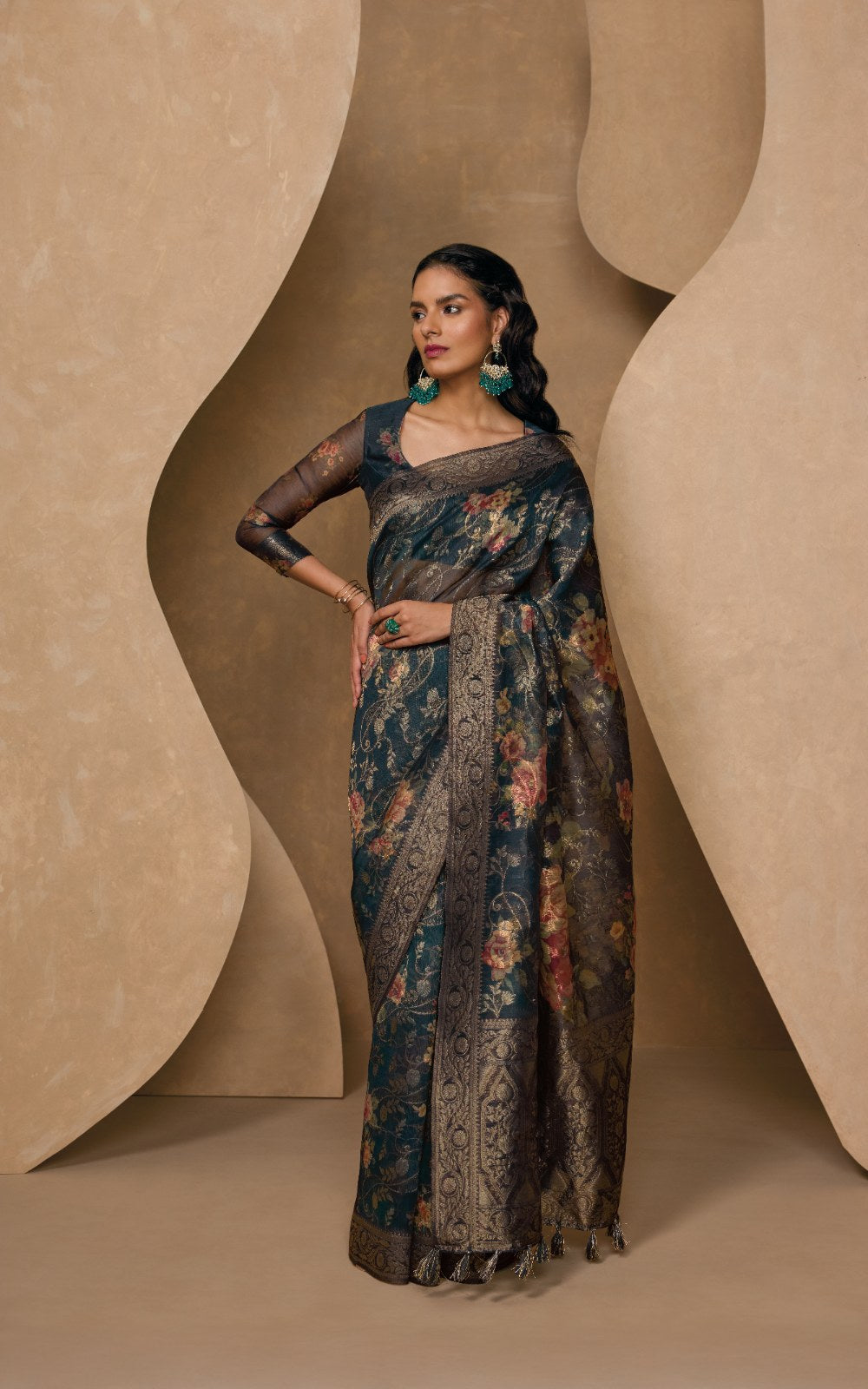 Indian saree